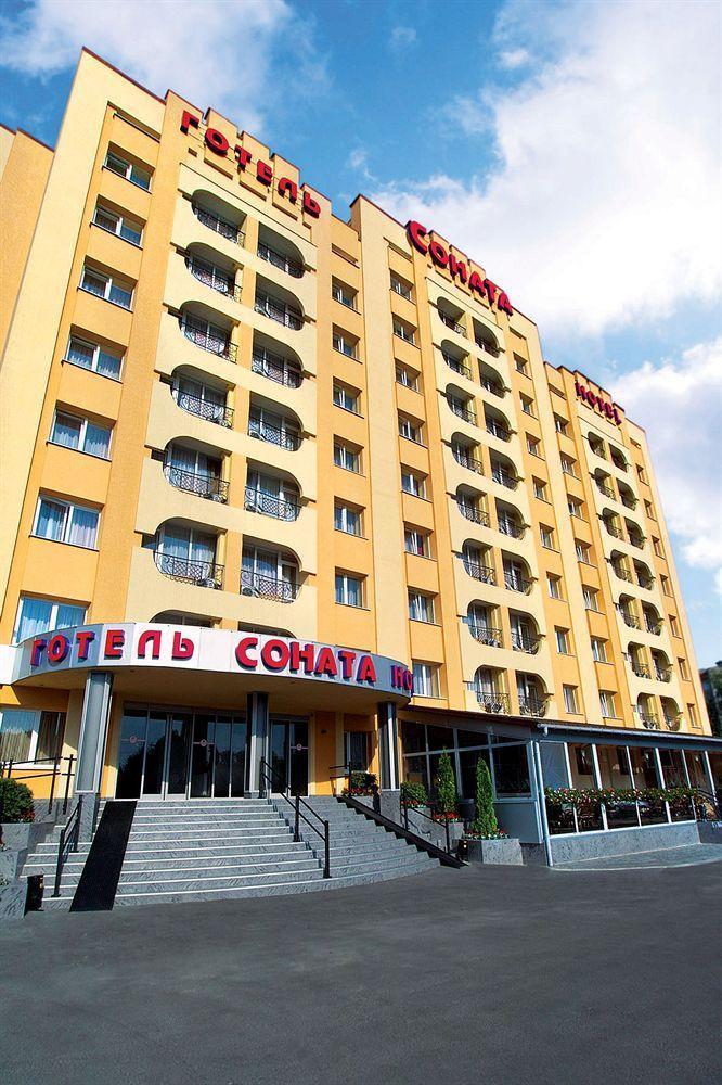 Sonata Hotel & Restaurant "Готель Соната" Λβιβ Εξωτερικό φωτογραφία